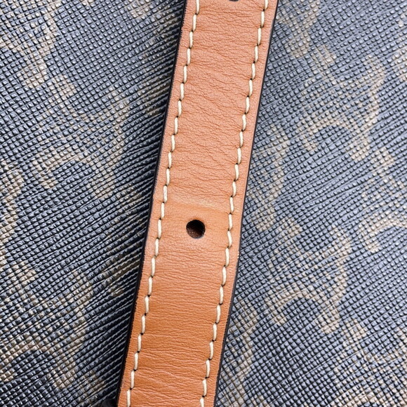 CELINE Gold Shoulder Bag - Picture 13 of 15